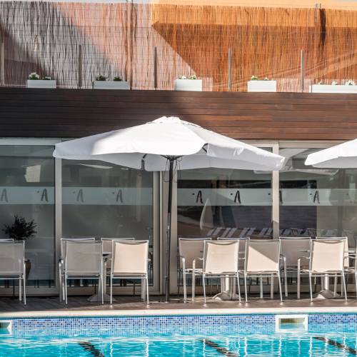 Outdoor swimming pool  ALEGRIA Mariner Lloret de mar