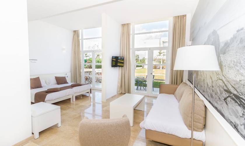 Junior suite 3-pax ALEGRIA Alzinar Mar Suites Can Picafort Junior suite 3-pax ALEGRIA Alzinar Mar Suites Can Picafort