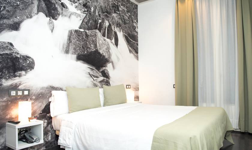 Matrimonial double room Hotel Curious by ALEGRIA Barcelona Matrimonial double room Hotel Curious by ALEGRIA Barcelona
