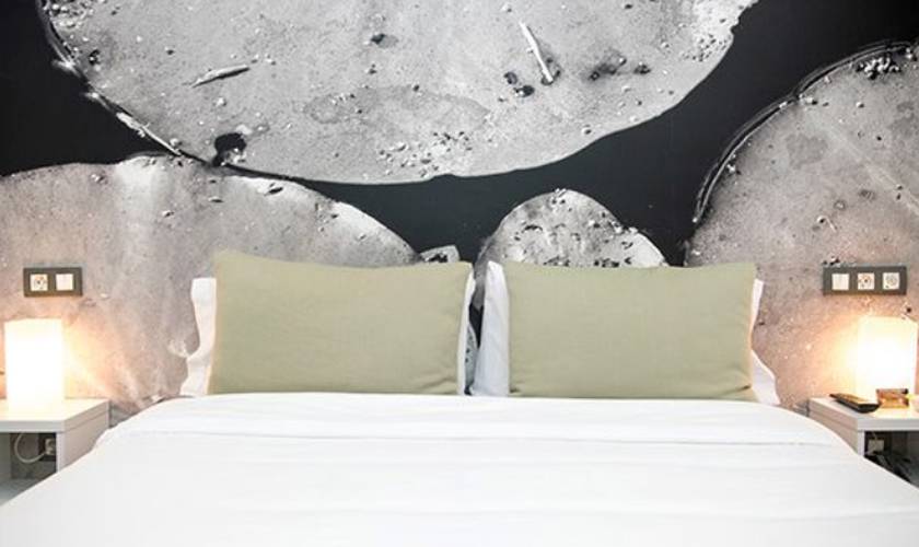 Matrimonial double room Hotel Curious by ALEGRIA Barcelona Matrimonial double room Hotel Curious by ALEGRIA Barcelona