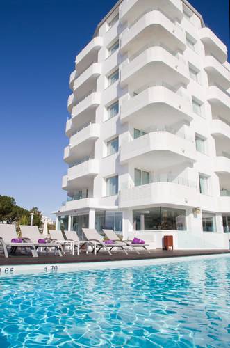 Piscina alegria mar mediterrania santa susanna Piscina alegria mar mediterrania santa susanna