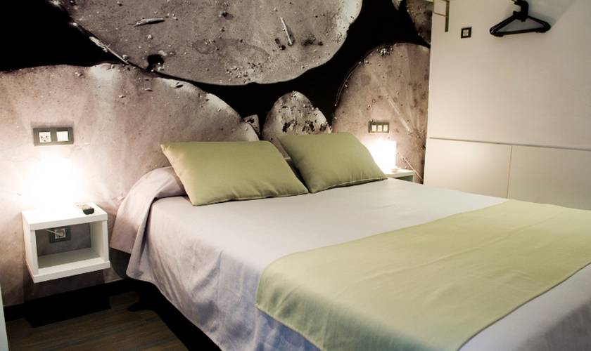 Matrimonial double room Hotel Curious by ALEGRIA Barcelona Matrimonial double room Hotel Curious by ALEGRIA Barcelona