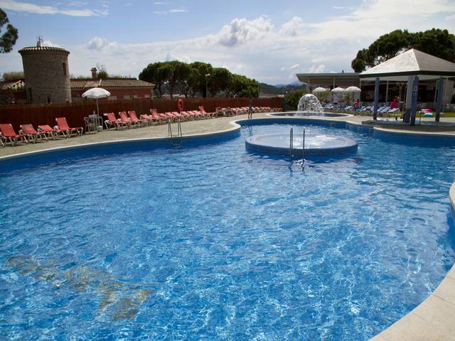 Piscina ALEGRIA Bolero Apartments Lloret de mar Piscina ALEGRIA Bolero Apartments Lloret de mar