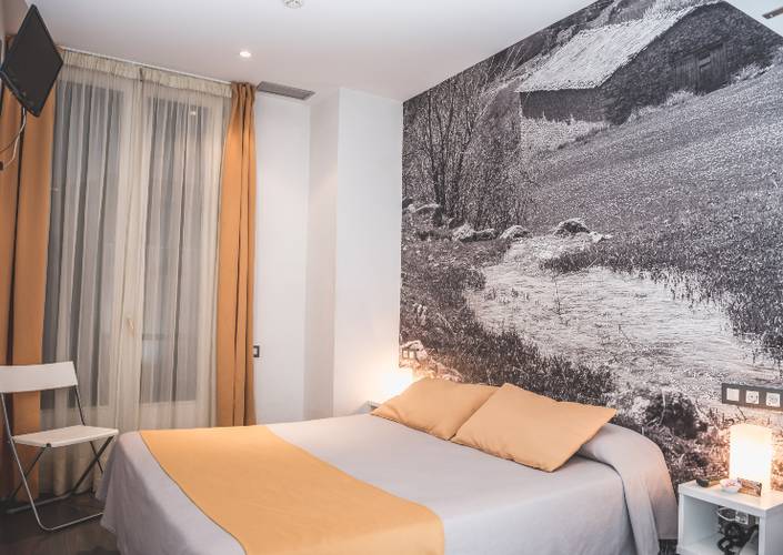 Matrimonial double room Hotel Curious by ALEGRIA Barcelona Matrimonial double room Hotel Curious by ALEGRIA Barcelona