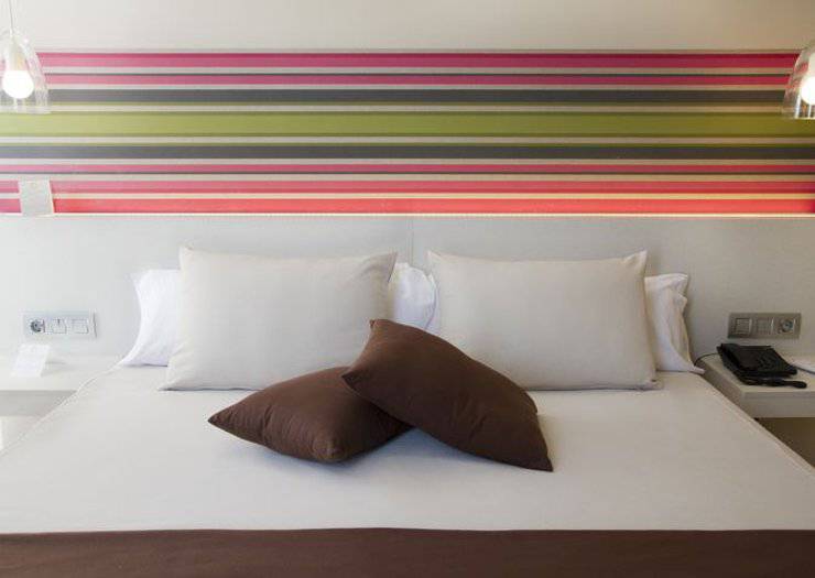 Superior rooms ALEGRIA Plaza Paris Lloret de mar Superior rooms ALEGRIA Plaza Paris Lloret de mar