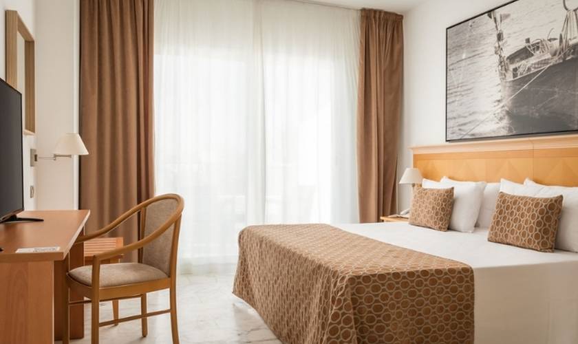 Junior suite ALEGRIA Costa Ballena Aquafun Rota Junior suite ALEGRIA Costa Ballena Aquafun Rota