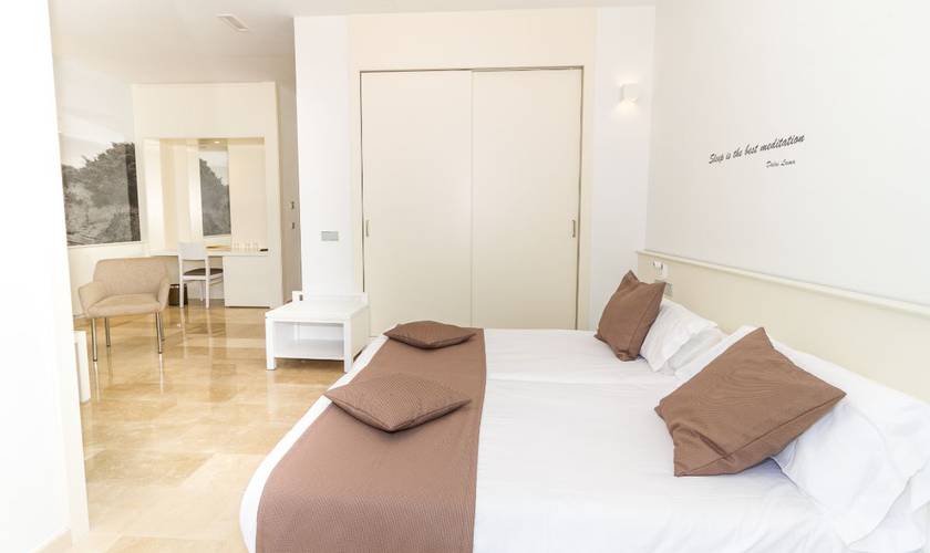 Junior suite 3-pax ALEGRIA Alzinar Mar Suites Can Picafort Junior suite 3-pax ALEGRIA Alzinar Mar Suites Can Picafort