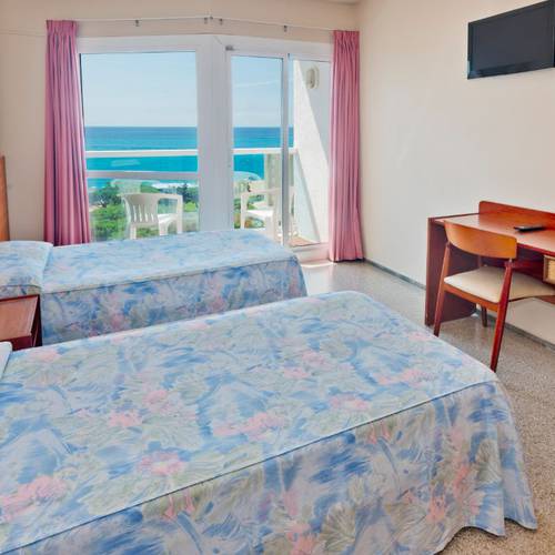 Habitación estándar Hotel Cartago Nova by Alegria Malgrat de Mar