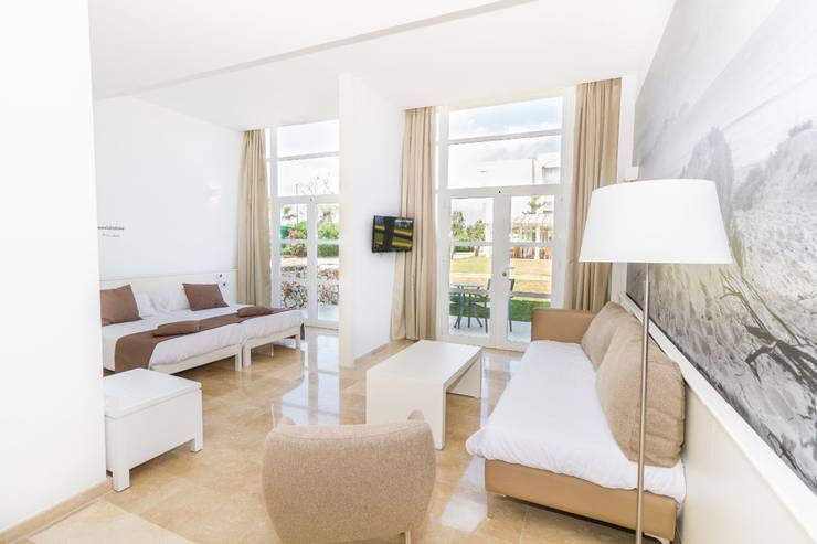 Junior suite alegria alzinar mar suites can picafort Junior suite alegria alzinar mar suites can picafort