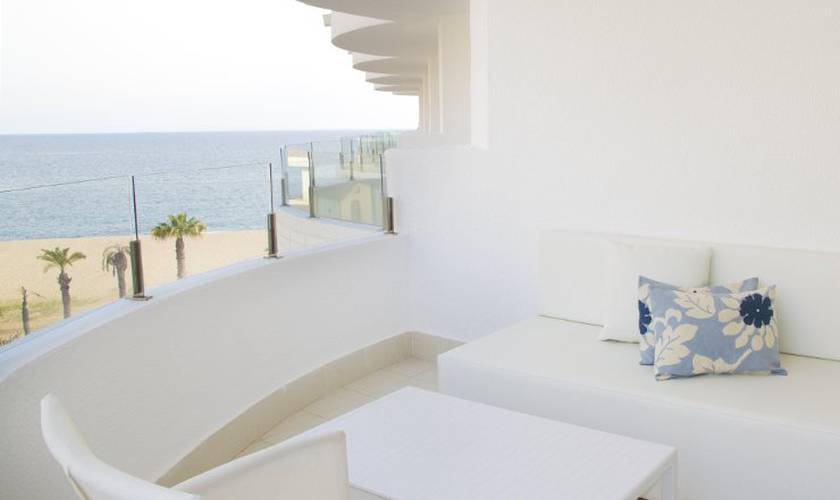 North view triple rooms ALEGRIA Mar Mediterrania Santa Susanna North view triple rooms ALEGRIA Mar Mediterrania Santa Susanna