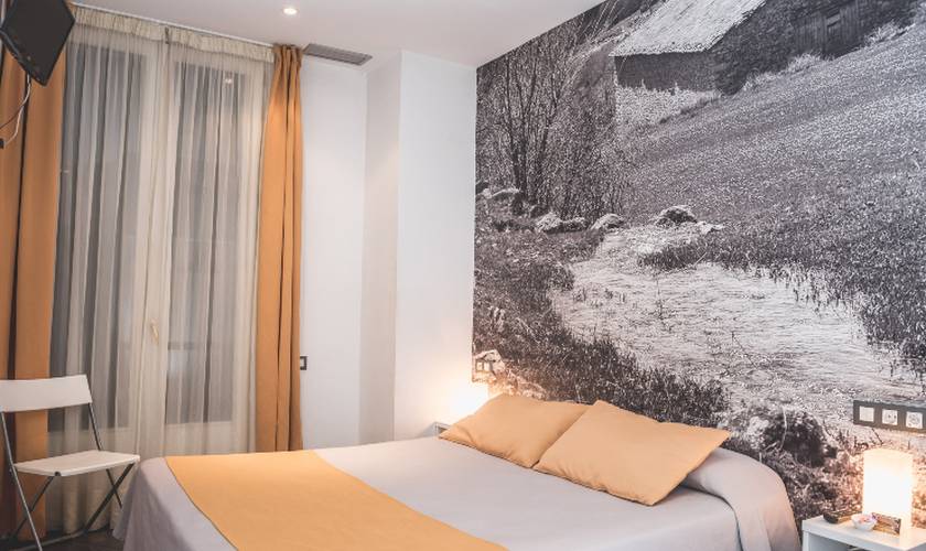 Matrimonial double room Hotel Curious by ALEGRIA Barcelona