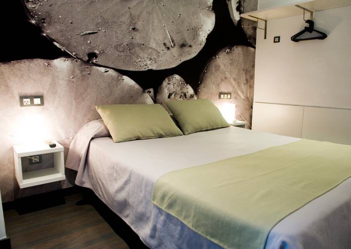 Matrimonial double room Hotel Curious by ALEGRIA Barcelona Matrimonial double room Hotel Curious by ALEGRIA Barcelona