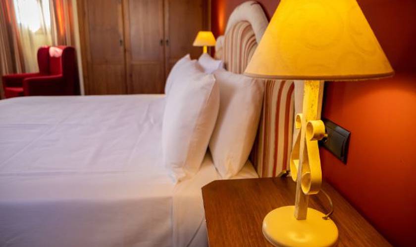 Double room for single use ALEGRIA Bodega Real El Puerto de Santa Maria Double room for single use ALEGRIA Bodega Real El Puerto de Santa Maria
