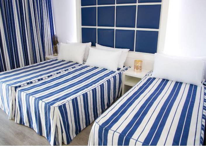 Habitación doble mas cama supletoria (2-1) ALEGRIA Sun Village Lloret de mar Habitación doble mas cama supletoria (2-1) ALEGRIA Sun Village Lloret de mar