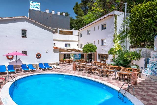 Swimming pool Hotel Moremar by ALEGRIA Lloret de mar Swimming pool Hotel Moremar by ALEGRIA Lloret de mar