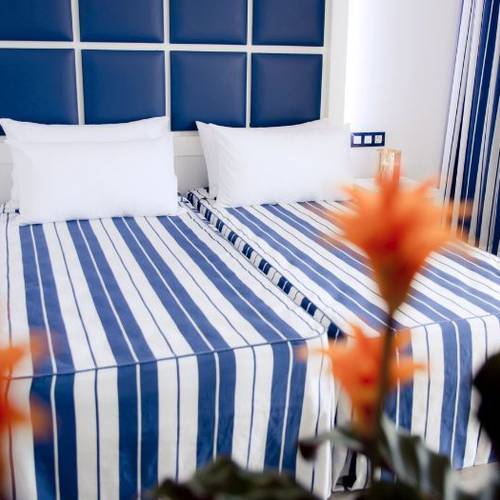 Habitación  ALEGRIA Sun Village Lloret de mar