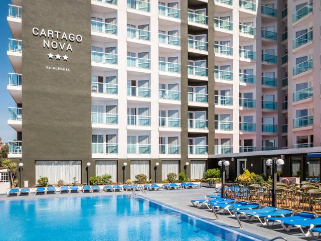 Outdoor swimming pool Hotel Cartago Nova by Alegria Malgrat de Mar