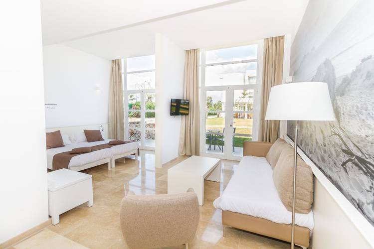 Junior suite 3-pax ALEGRIA Alzinar Mar Suites Can Picafort Junior suite 3-pax ALEGRIA Alzinar Mar Suites Can Picafort