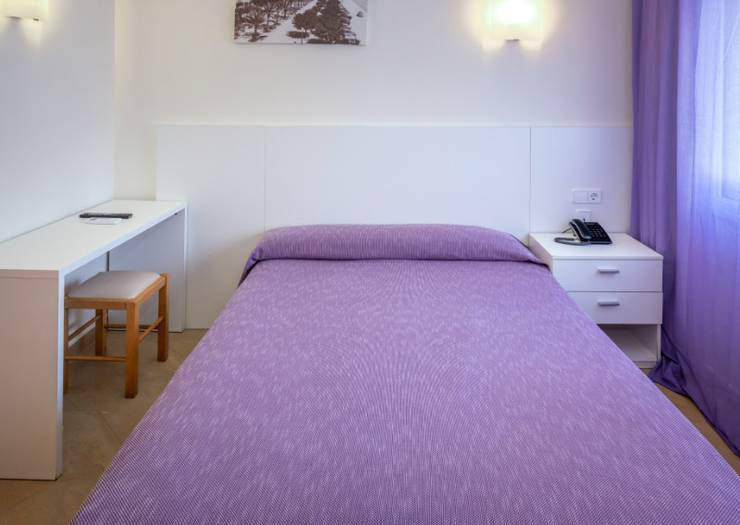 Habitación doble uso individual Hotel Moremar by ALEGRIA Lloret de mar Habitación doble uso individual Hotel Moremar by ALEGRIA Lloret de mar