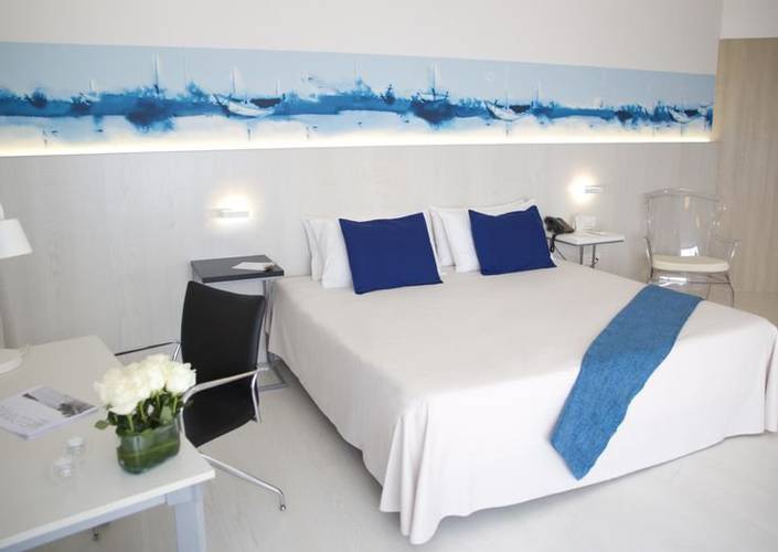 Junior suite alegria mar mediterrania santa susanna Junior suite alegria mar mediterrania santa susanna