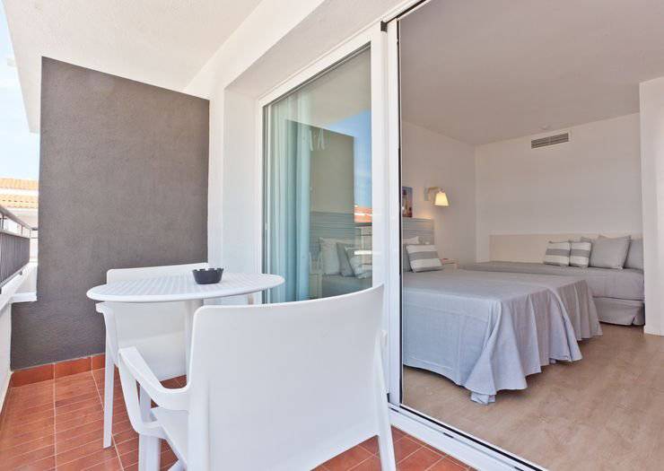 Suite familiar alegria pineda splash pineda de mar Suite familiar alegria pineda splash pineda de mar
