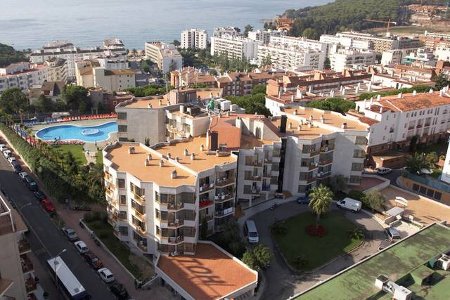 ALEGRIA Bolero Apartments ALEGRIA Bolero Apartments Lloret de mar ALEGRIA Bolero Apartments ALEGRIA Bolero Apartments Lloret de mar