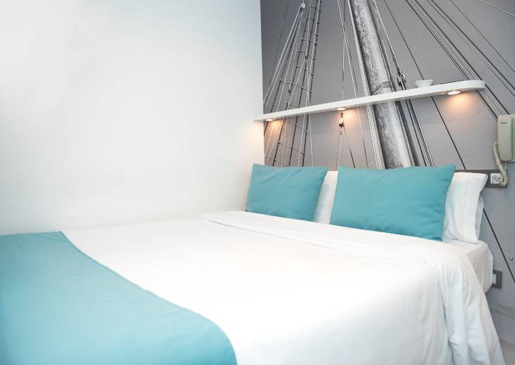 Habitación doble económica Hotel Curious by ALEGRIA Barcelona Habitación doble económica Hotel Curious by ALEGRIA Barcelona