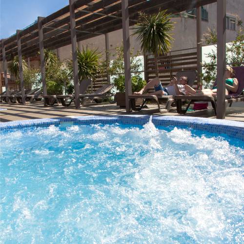 Piscina  ALEGRIA Plaza Paris Lloret de mar