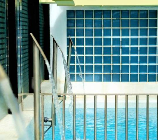 Indoor swimming pool Portomagno by Alegria Hotel Aguadulce