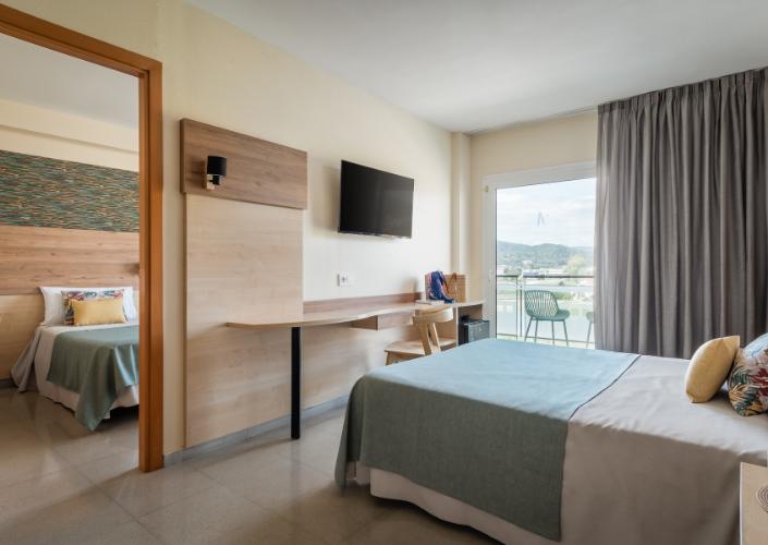 FAMILY  ALEGRIA Caprici Verd Santa Susanna FAMILY  ALEGRIA Caprici Verd Santa Susanna