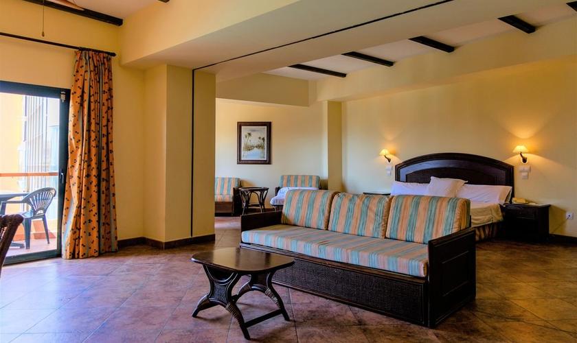 SUITE ALEGRIA Colonial Mar Aquafun Roquetas de Mar SUITE ALEGRIA Colonial Mar Aquafun Roquetas de Mar